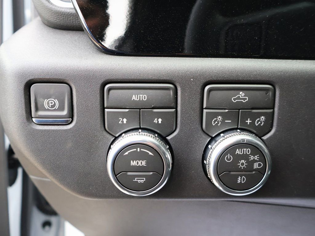 New 2026 GMC Sierra 1500 Elevation image 12