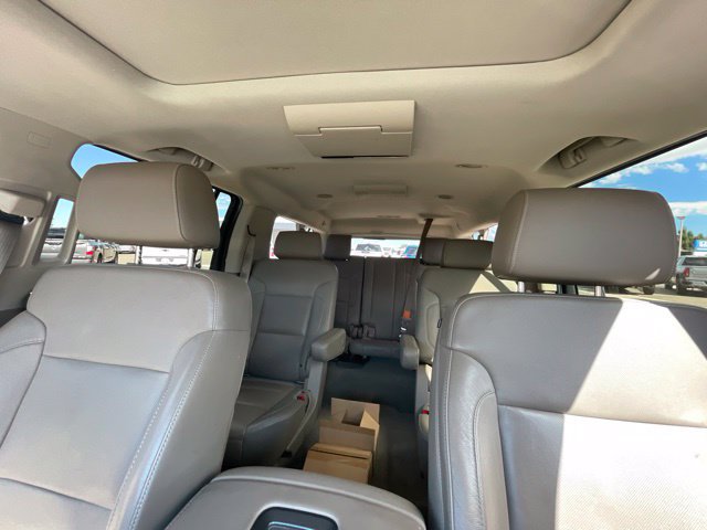 Used 2016 GMC Yukon XL SLT w/ Open Road Package AWD/4WD image 11