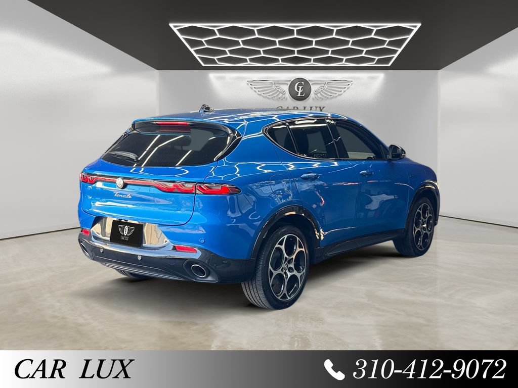 Used 2024 Alfa Romeo Tonale Veloce AWD/4WD image 5