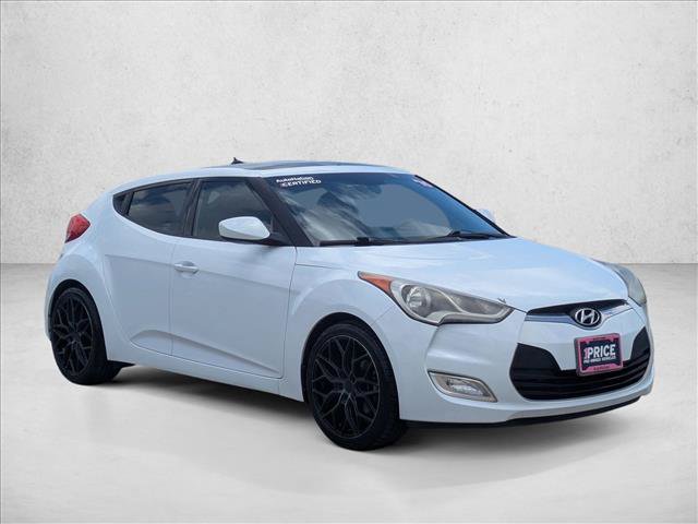 Used 2016 Hyundai Veloster w/ Option Group 02 FWD image 3