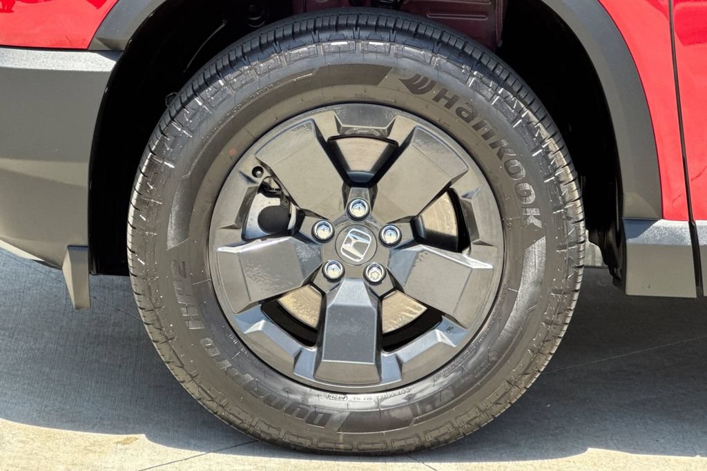 Certified 2026 Honda Passport RTL image 35