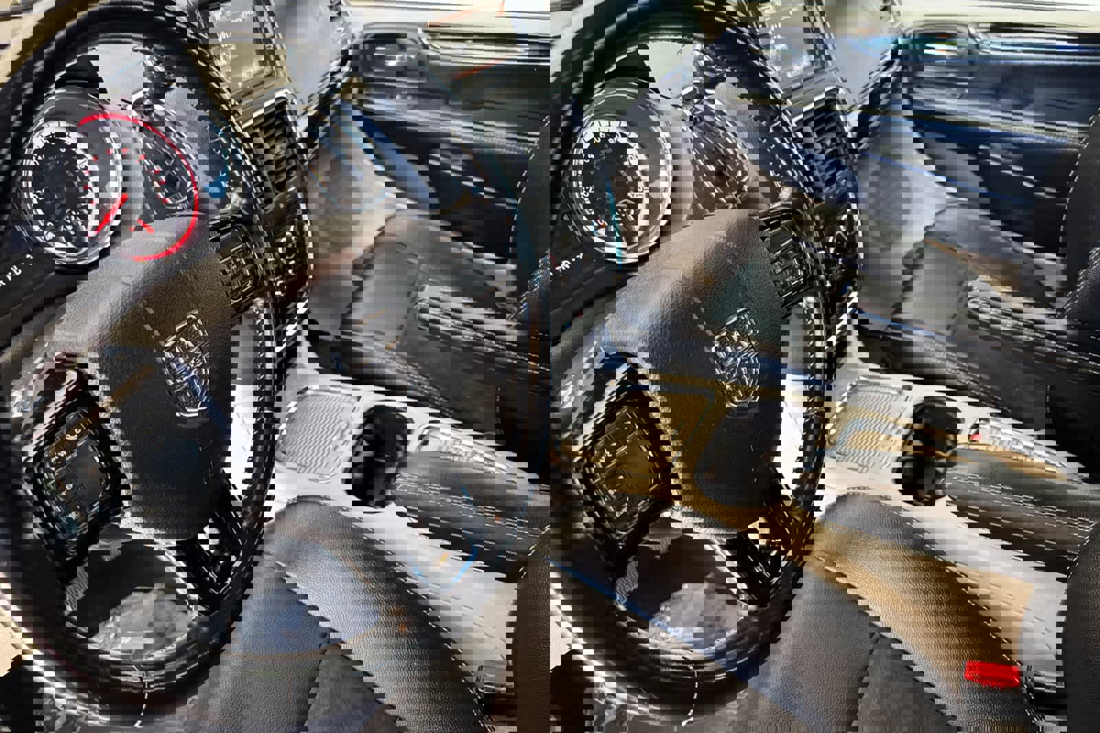 Used 2019 Dodge Grand Caravan SXT image 11