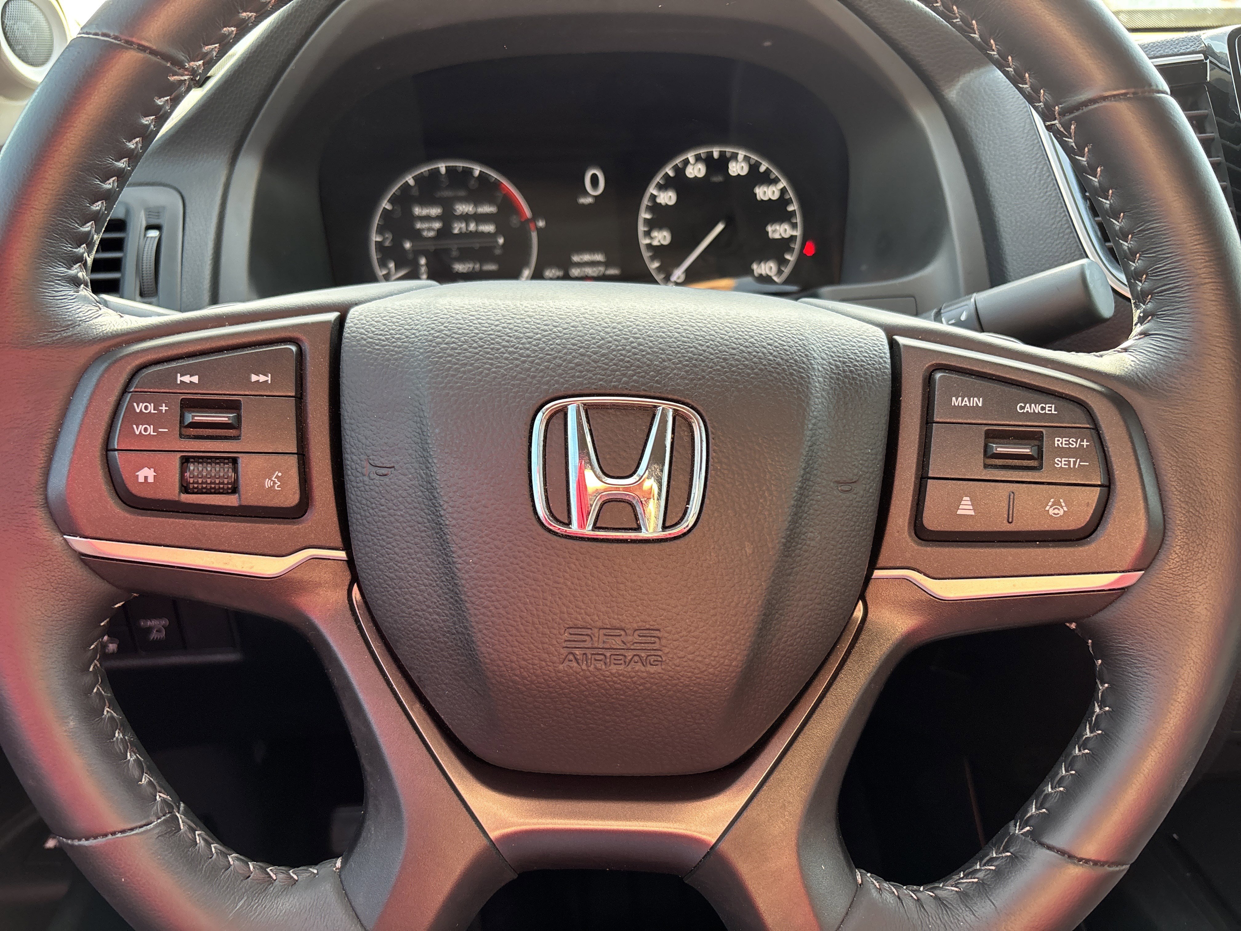 Certified 2025 Honda Ridgeline Sport image 36