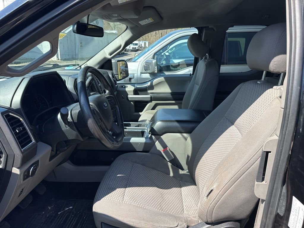 Used 2016 Ford F150 XLT w/ Equipment Group 301A Mid image 6