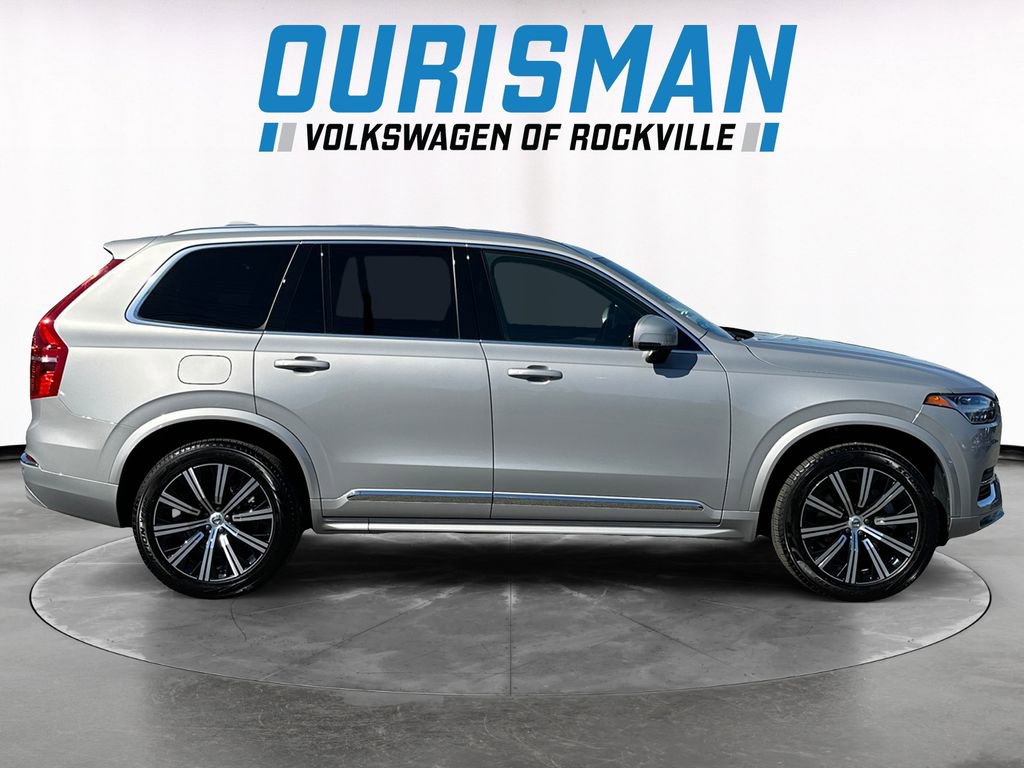 Used 2025 Volvo XC90 B5 Core AWD/4WD image 7