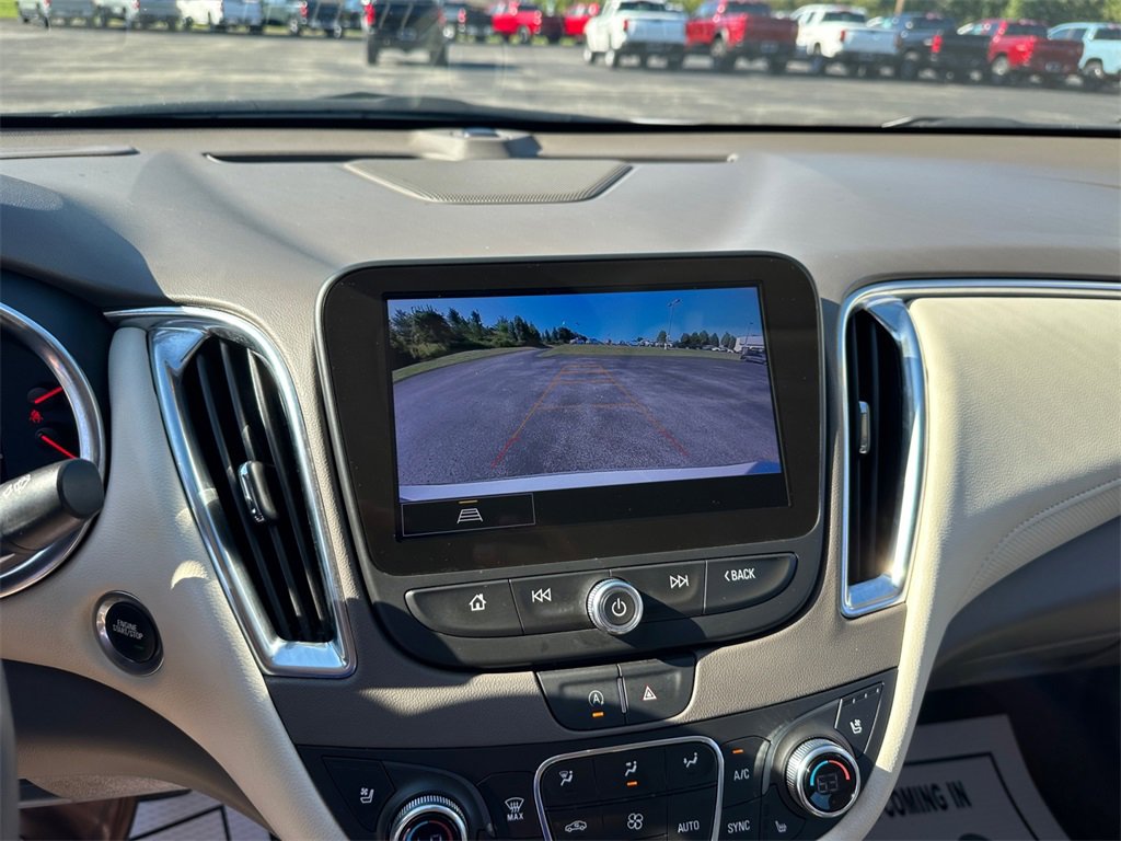 Certified 2024 Chevrolet Malibu LT image 18