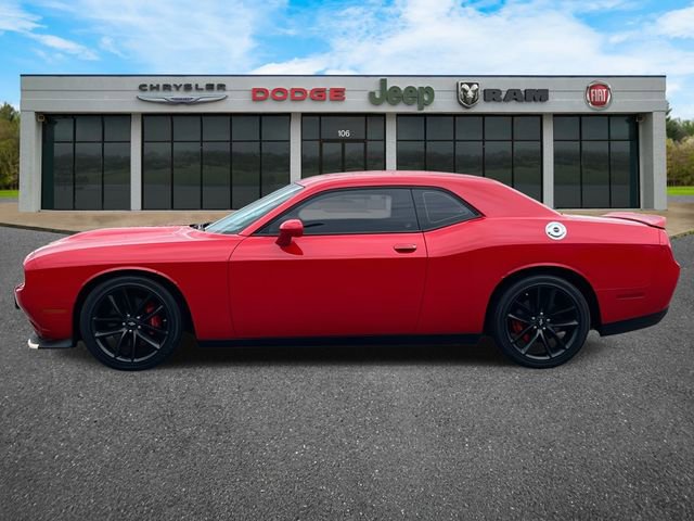 Certified 2022 Dodge Challenger GT w/ Performance Handling Group image 27