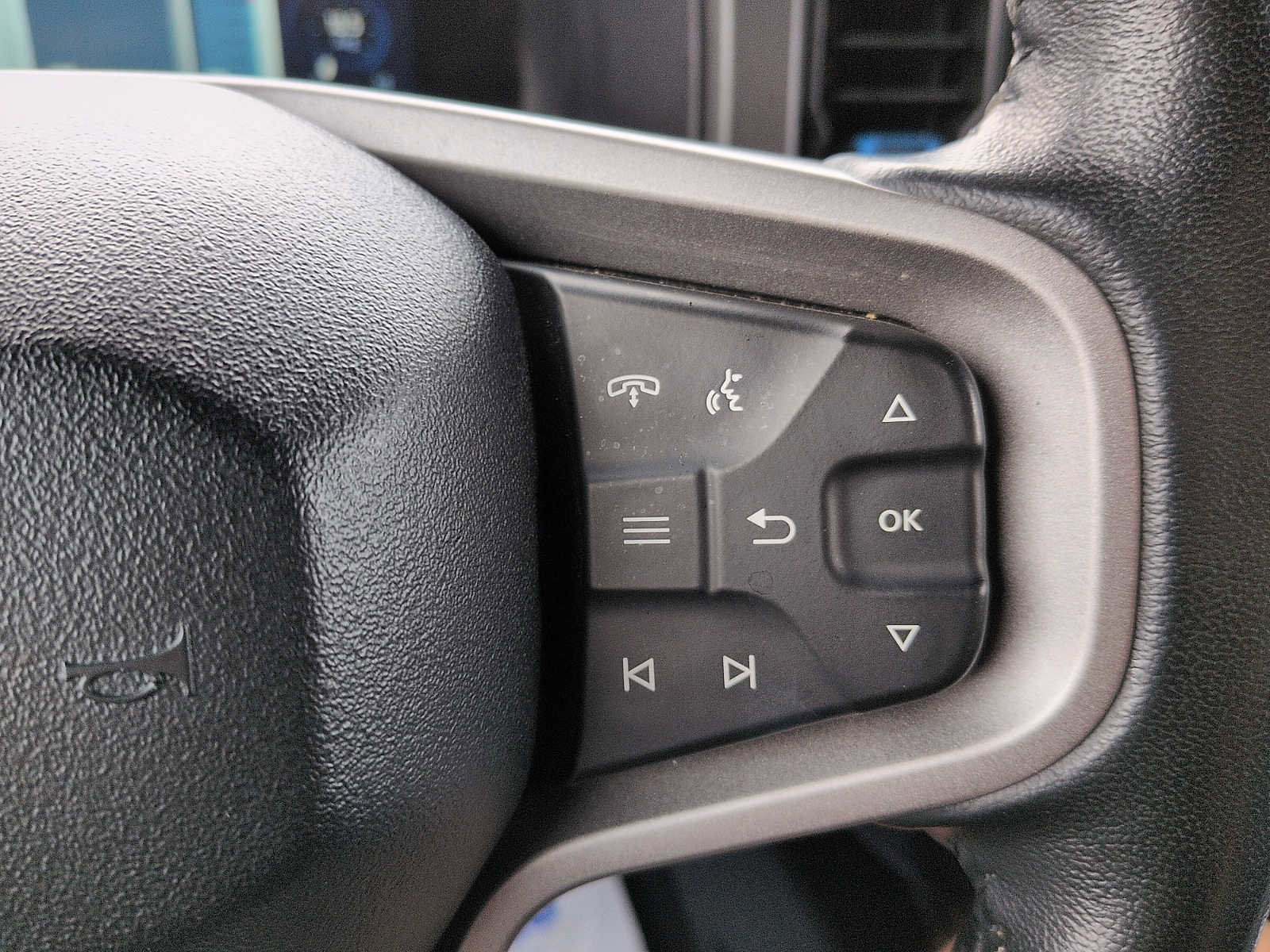 Used 2024 Ford Bronco Black Diamond image 17