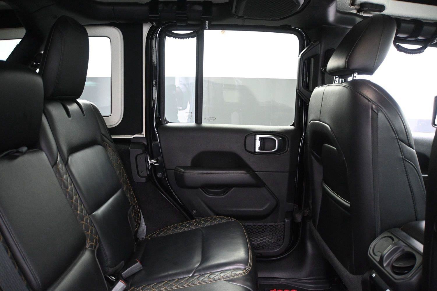 Used 2021 Jeep Wrangler Unlimited Sahara AWD/4WD image 21