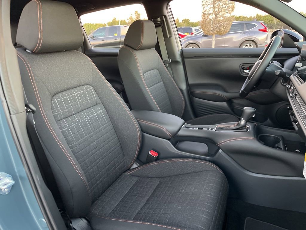 Used 2026 Honda HR-V Sport image 28