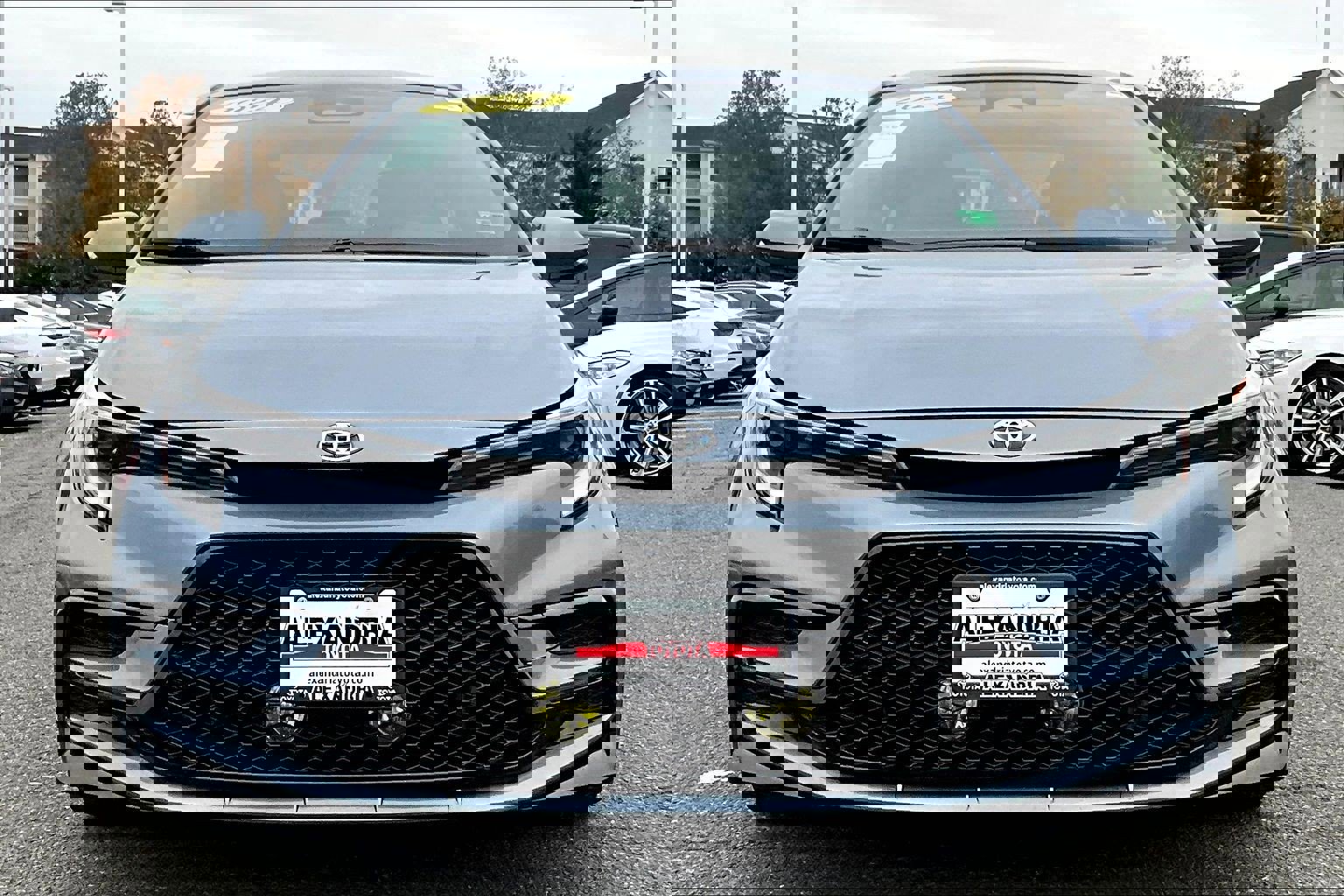 Used 2024 Toyota Corolla SE image 3