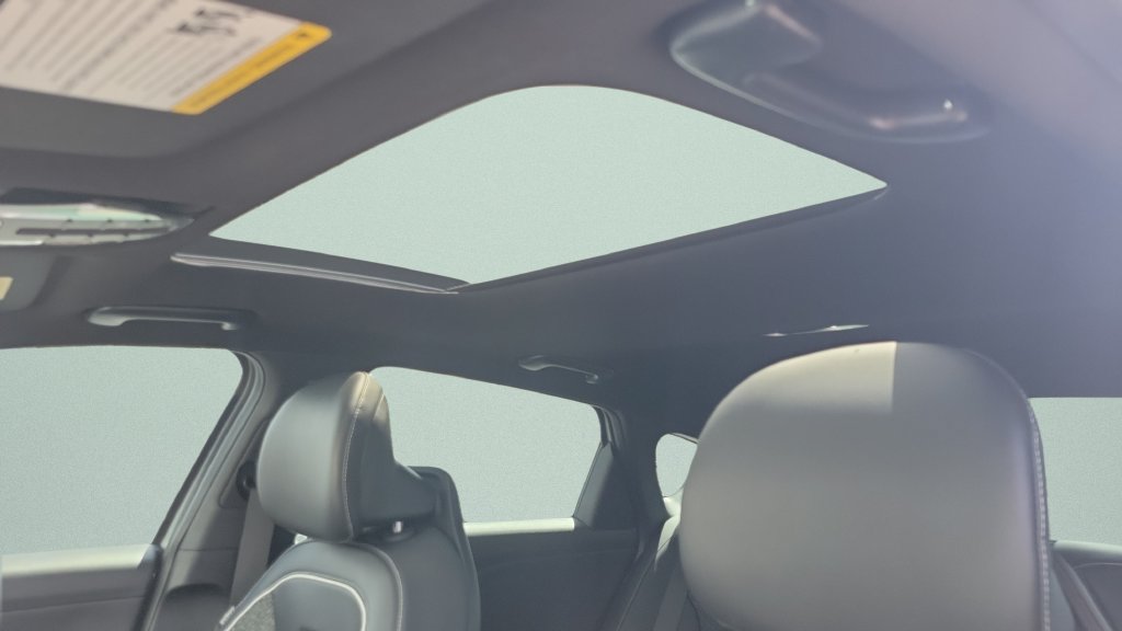 Used 2025 Kia K4 EX w/ GT-Line Sunroof Package FWD image 17