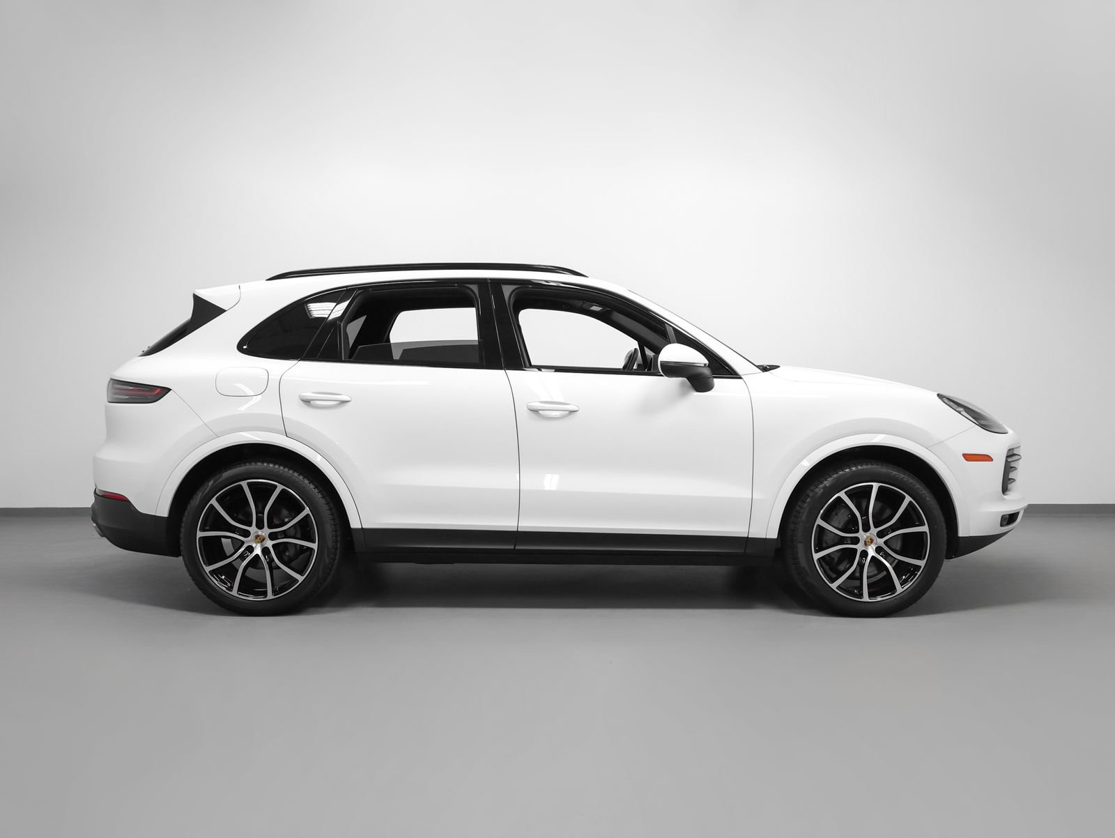 Certified 2023 Porsche Cayenne S AWD/4WD image 13