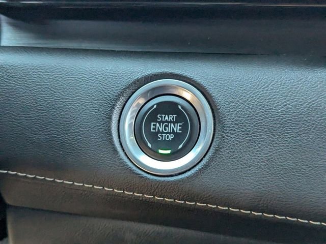 Used 2021 Cadillac Escalade Sport image 32