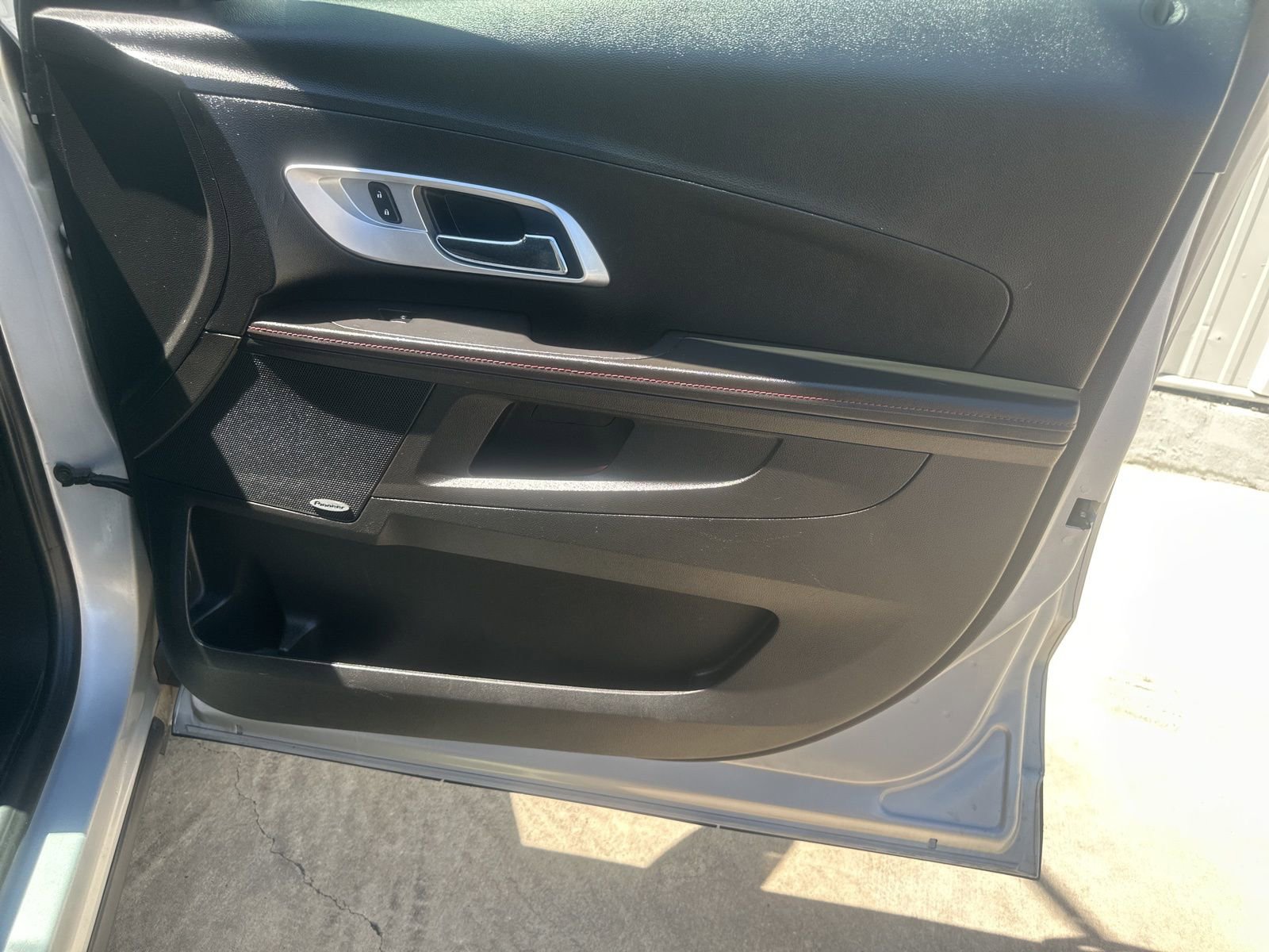 Used 2015 Chevrolet Equinox LT FWD image 17