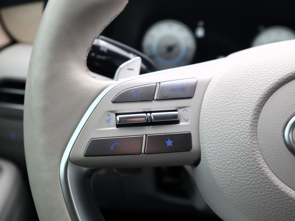 Used 2025 Hyundai Palisade Limited image 25