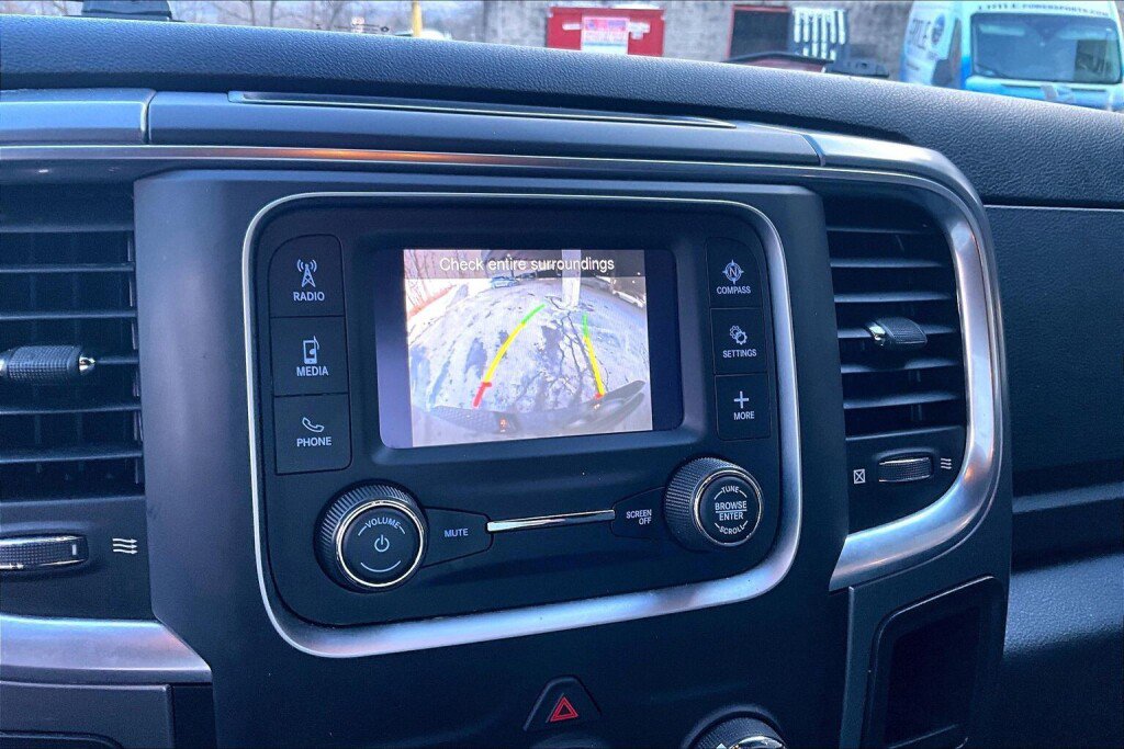 Used 2022 RAM 1500 Classic Warlock image 9