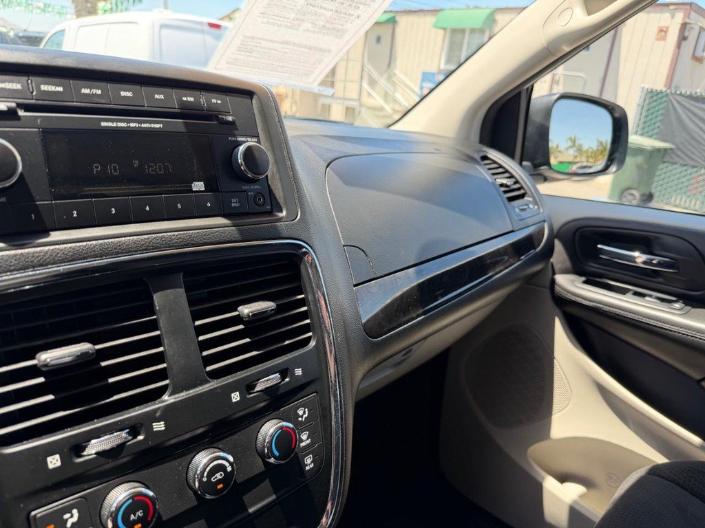 Used 2013 RAM C/V Tradesman FWD image 30