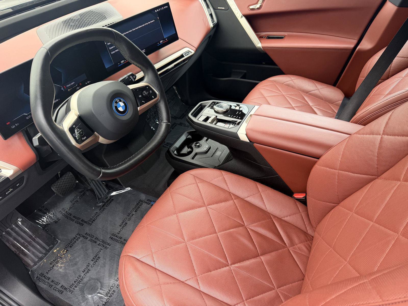 Used 2022 BMW iX xDrive50 w/ Convenience Package AWD/4WD image 13