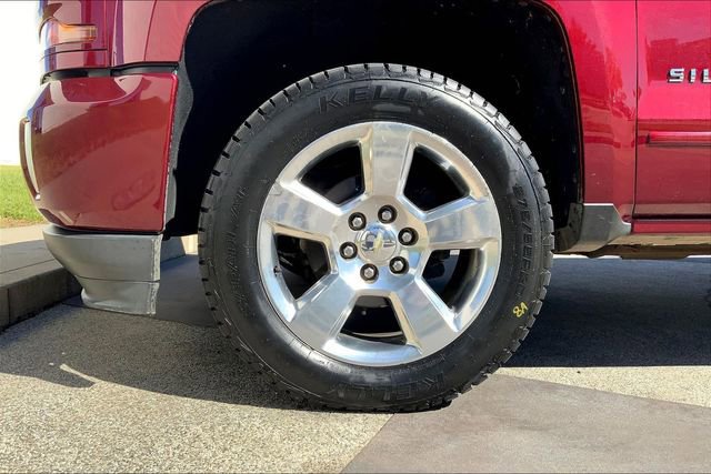Used 2016 Chevrolet Silverado 1500 LT w/ All Star Edition image 9