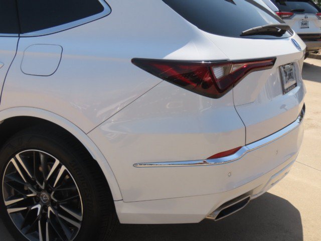 Used 2025 Acura MDX w/ Advance Package AWD/4WD image 14