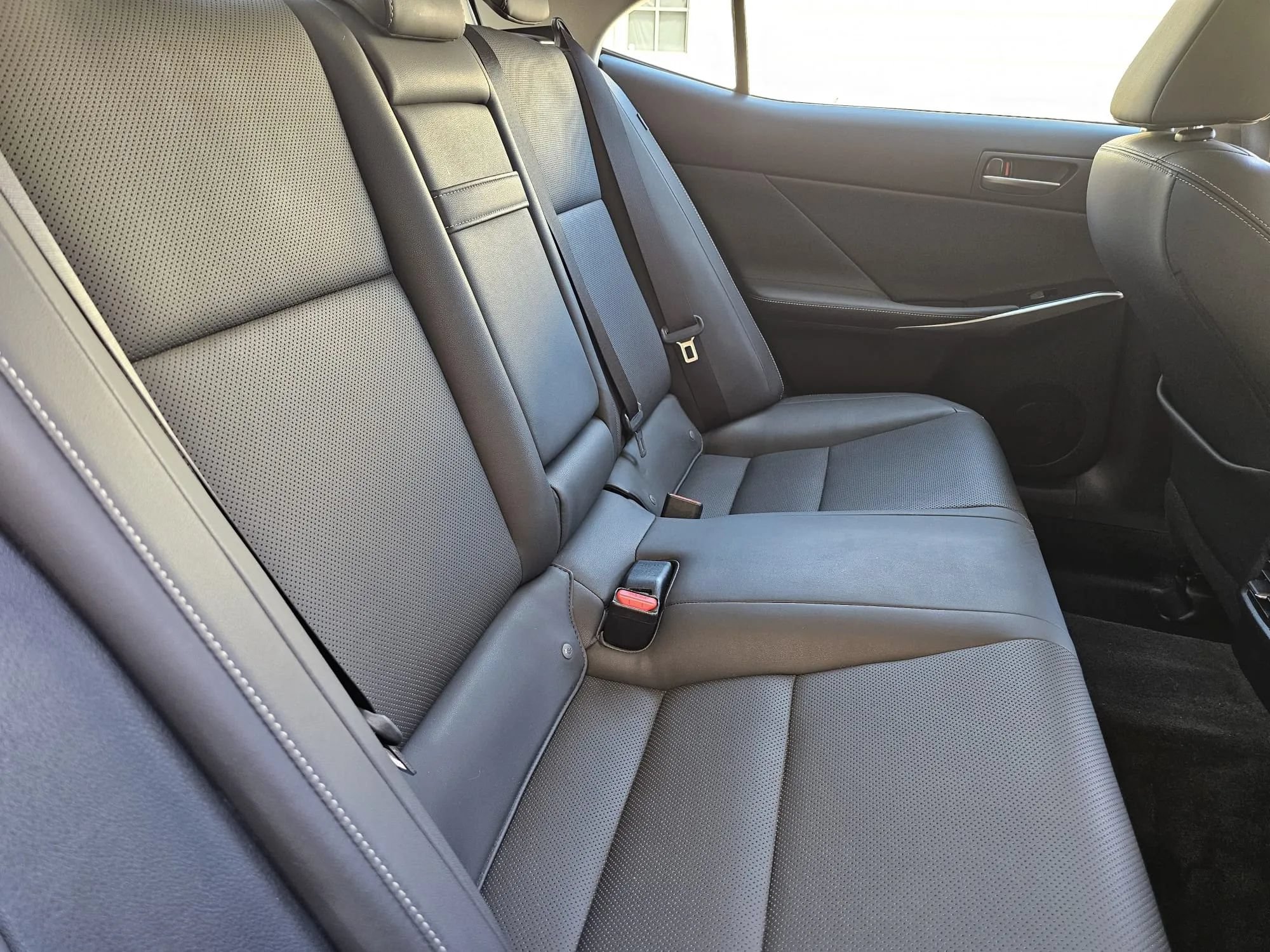 Used 2017 Lexus IS 200t w/ Navigation System Package RWD image 13