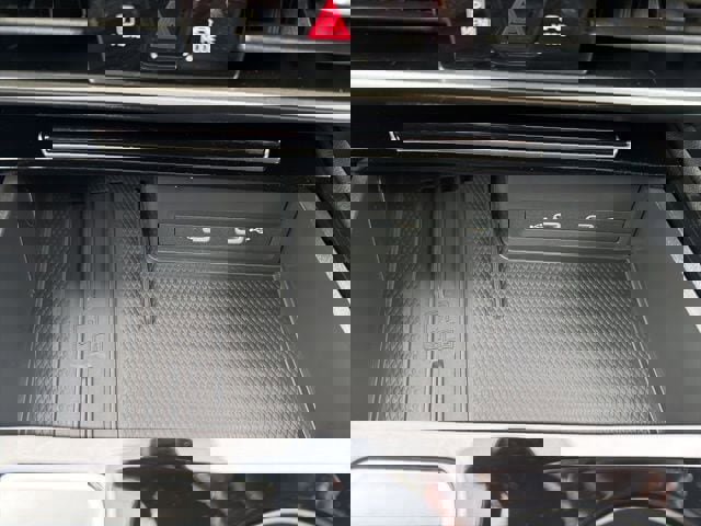 New 2026 Volkswagen Atlas Cross Sport SEL Premium R-Line image 12