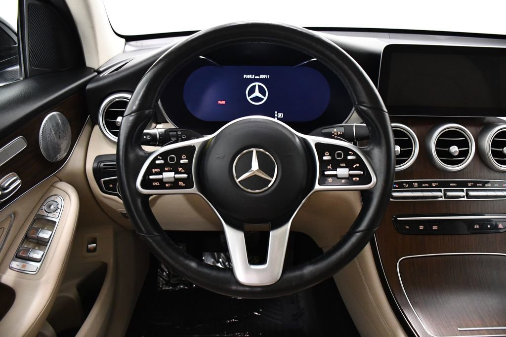 Used 2020 Mercedes-Benz GLC 300 4MATIC image 9