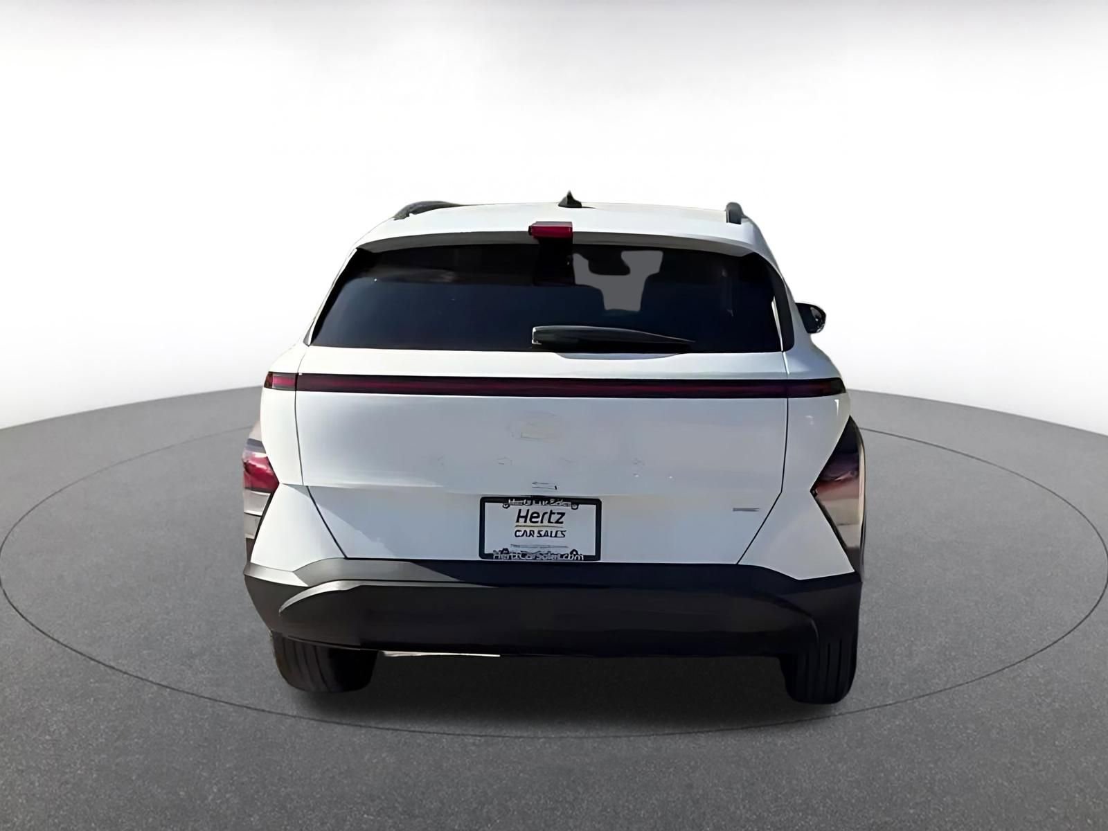 Used 2025 Hyundai Kona SEL image 12