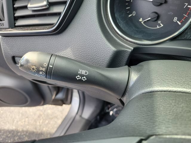 Used 2020 Nissan Rogue Sport S FWD image 25
