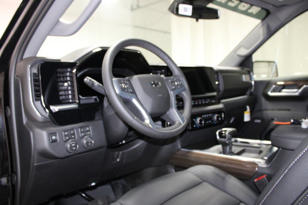 New 2026 Chevrolet Silverado 1500 RST AWD/4WD image 29