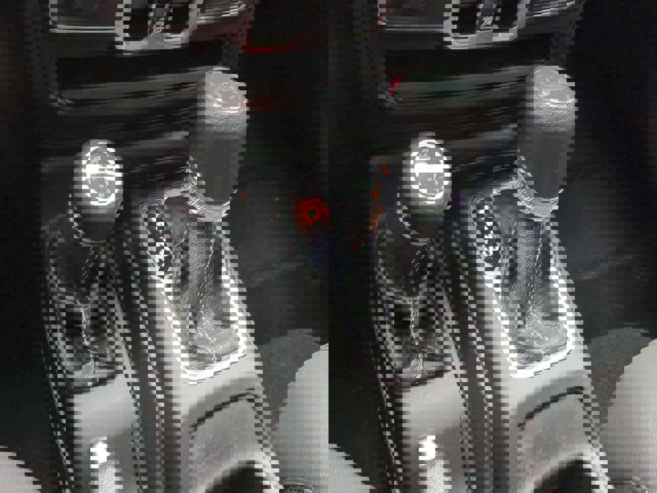 Used 2019 Jeep Wrangler Unlimited Sahara w/ LED Lighting Group image 32