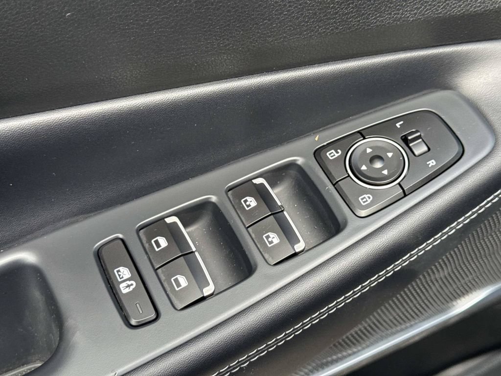 Used 2022 Hyundai Santa Fe SEL w/ Convenience + Premium Package FWD image 20