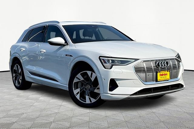 Used 2022 Audi e-tron Premium Plus w/ Premium Plus Package