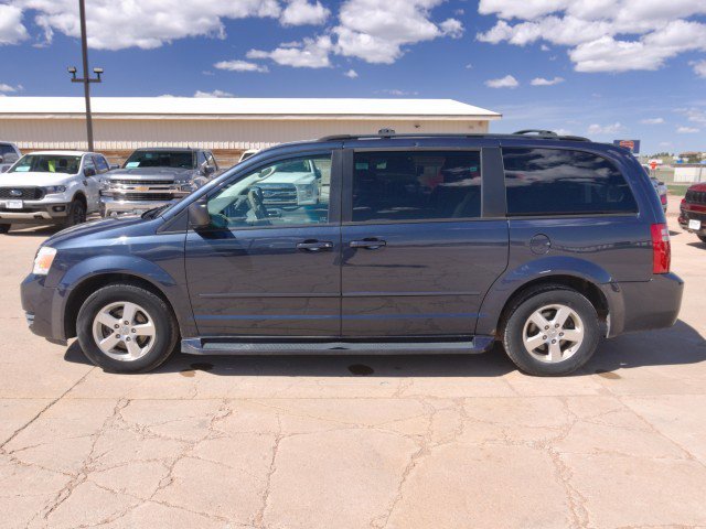 Used 2009 Dodge Grand Caravan SE image 3