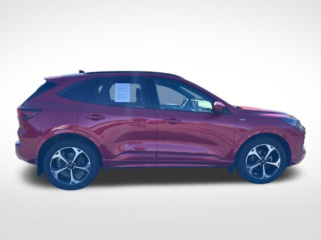 Used 2023 Ford Escape ST-Line Elite w/ Premium Technology Package AWD/4WD image 7
