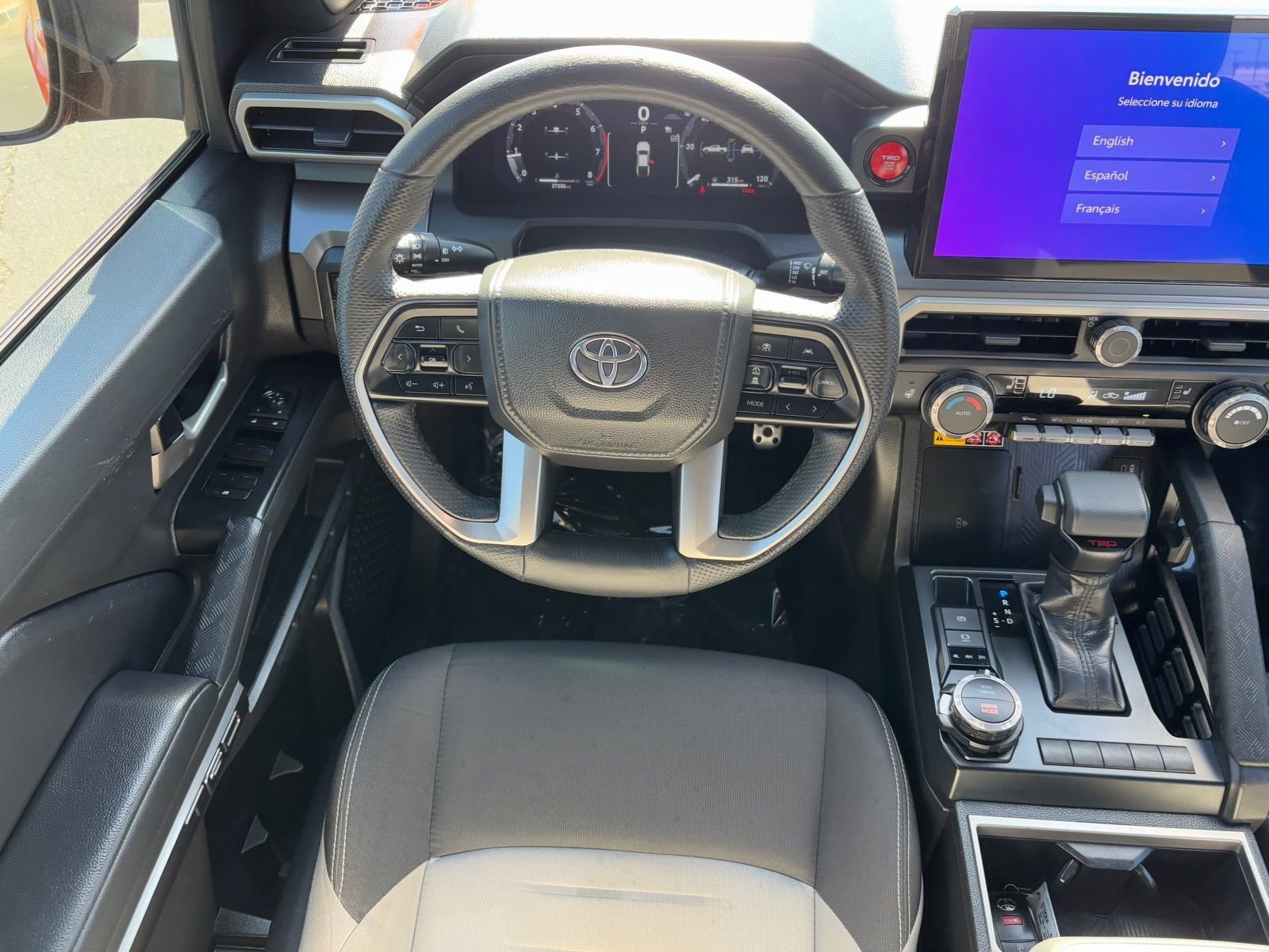 Certified 2025 Toyota Tacoma TRD Sport w/ TRD Sport Upgrade Package image 15