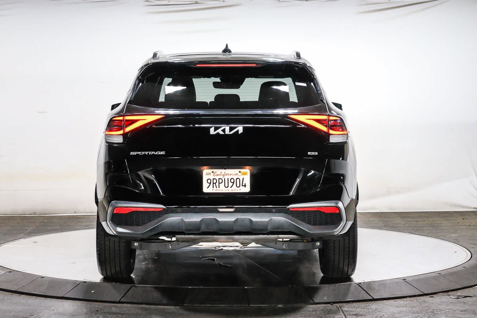 Used 2023 Kia Sportage SX AWD/4WD image 3