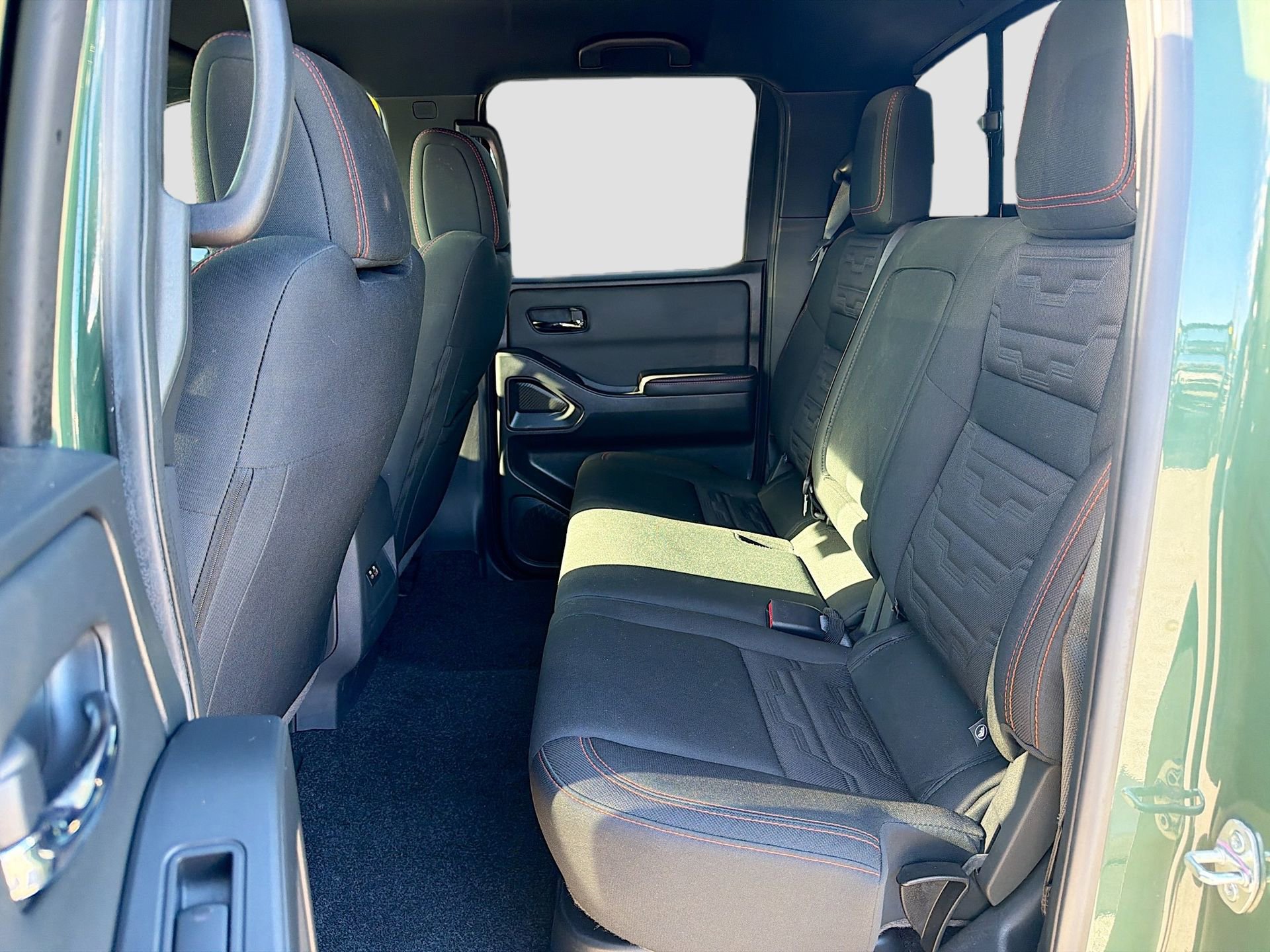 Used 2024 Nissan Frontier Pro-X image 20