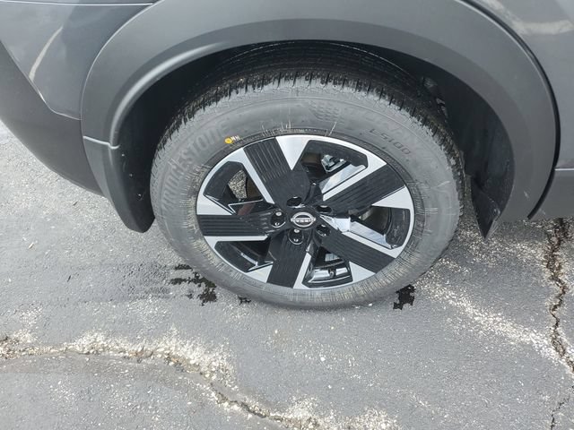 New 2026 Nissan Kicks SV w/ SV Premium Package AWD/4WD image 9