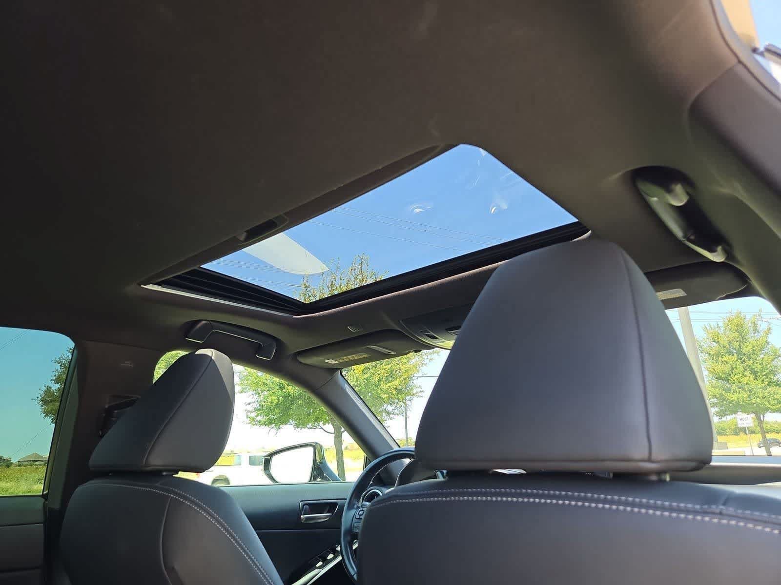 Used 2021 Lexus IS 300 w/ Comfort Package RWD image 20