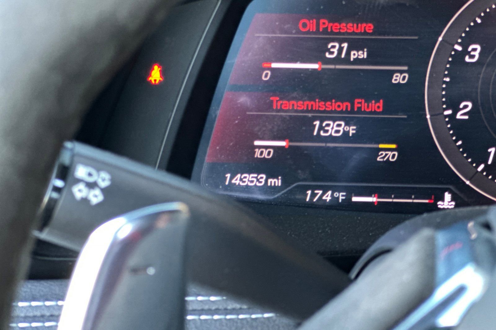 Used 2020 Chevrolet Corvette Stingray Coupe w/ Engine Appearance Package image 28