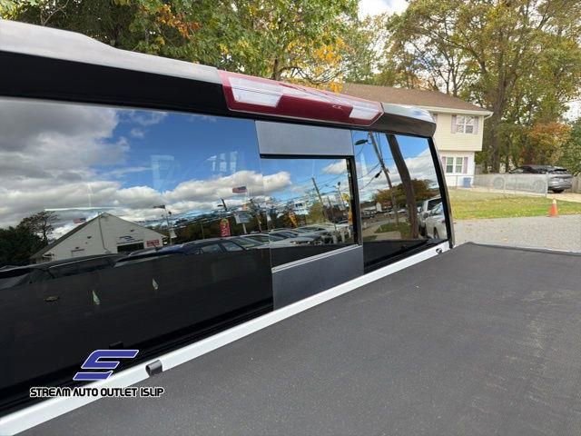 Used 2022 GMC Sierra 1500 Elevation w/ Preferred Package image 27