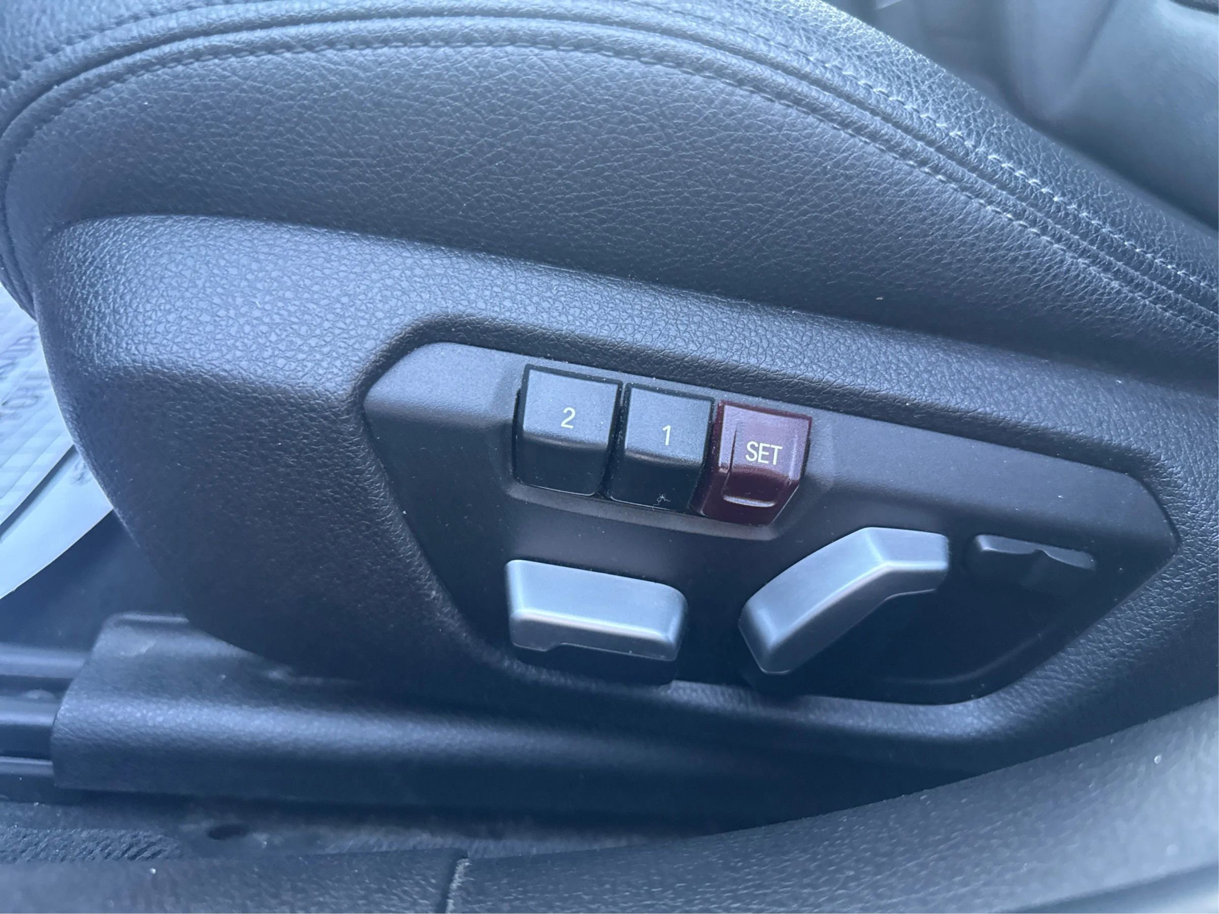 Used 2016 BMW 328i xDrive 328i xDrive Sedan 4D image 22