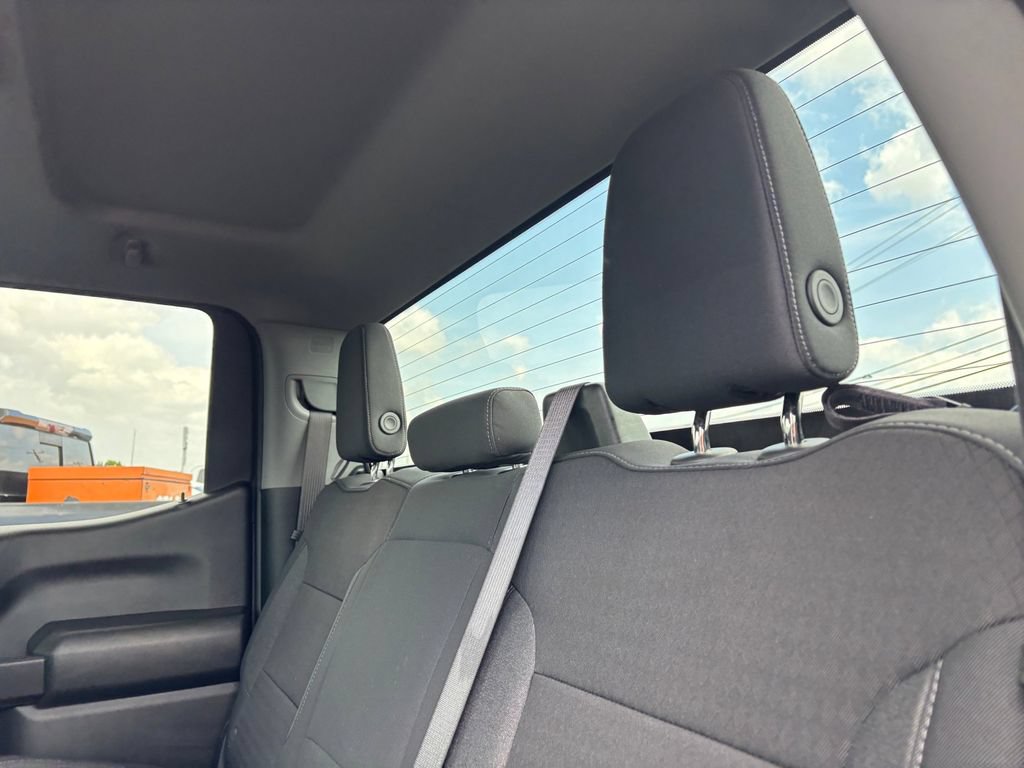 Used 2025 Chevrolet Silverado 1500 Custom RWD image 18