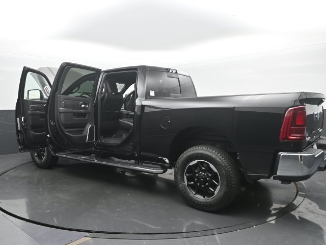 Used 2025 RAM 2500 Laramie AWD/4WD image 73