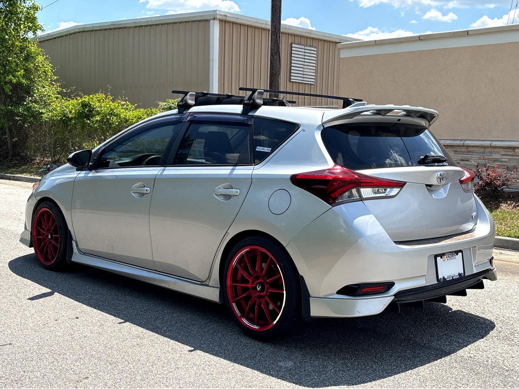 Used 2017 Toyota Corolla iM FWD image 22
