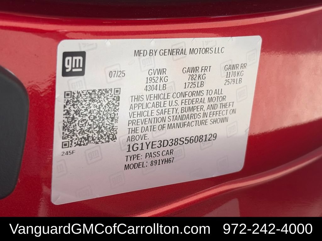 Used 2025 Chevrolet Corvette Z06 w/ Stealth Interior Trim Package RWD image 32