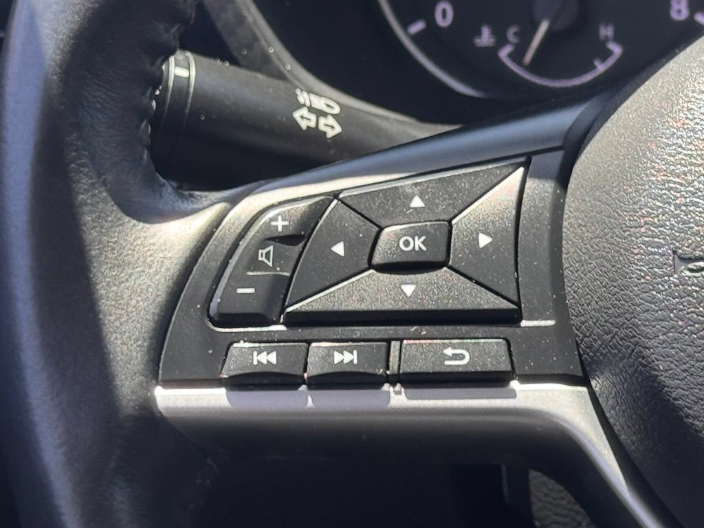 Used 2022 Nissan Sentra SV w/ Trunk Package FWD image 15