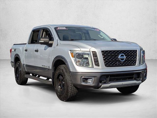 Used 2019 Nissan Titan PRO-4X image 3
